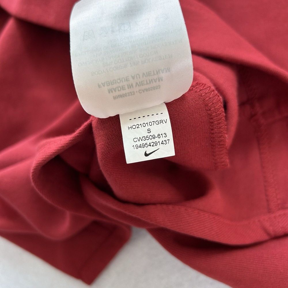 Nike 1/2 Zip Football Top Shirt Men's Small‎ Burgundy Red Dri Fit CW3509-613 - Picture 7 of 7